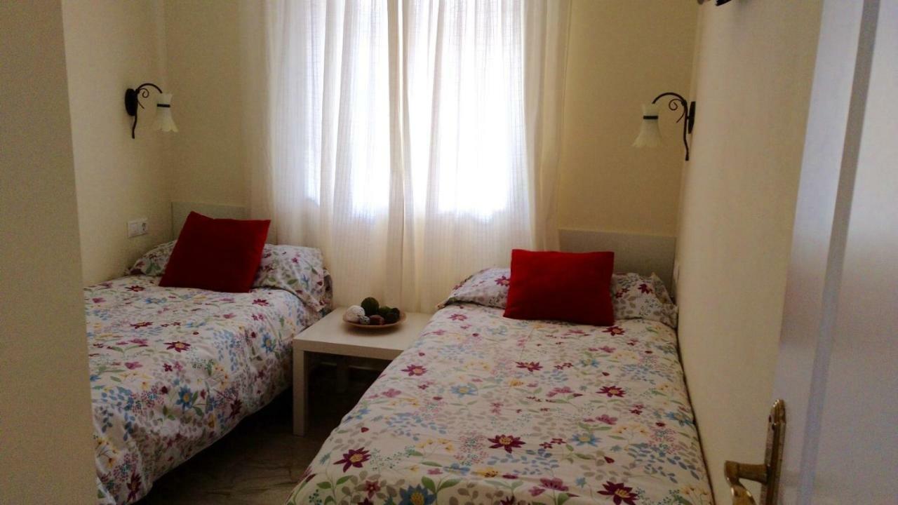 Atico Opalo Apartment Sitio de Calahonda Bagian luar foto